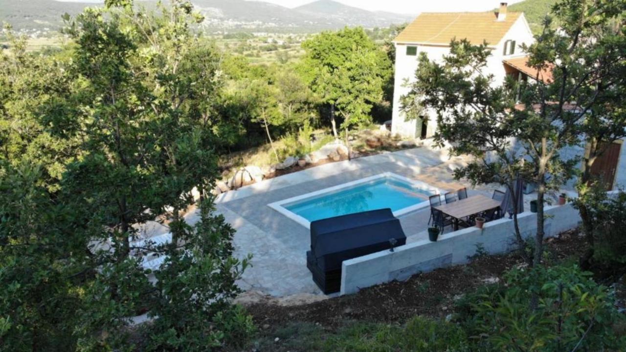 Holiday Home Jadric Osoje Bagian luar foto