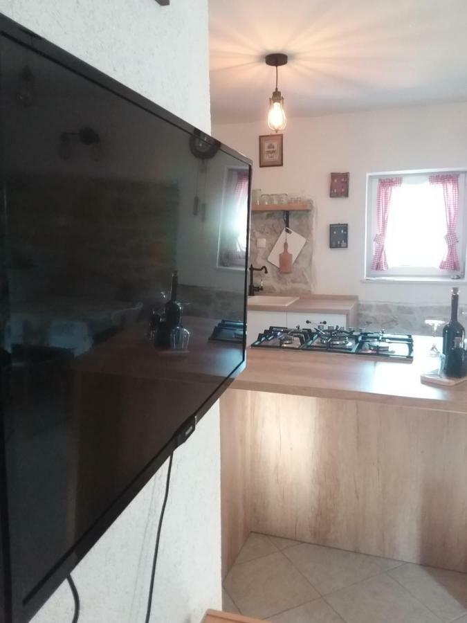 Holiday Home Jadric Osoje Bagian luar foto