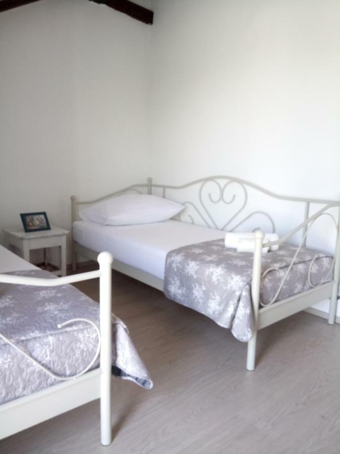 Holiday Home Jadric Osoje Bagian luar foto
